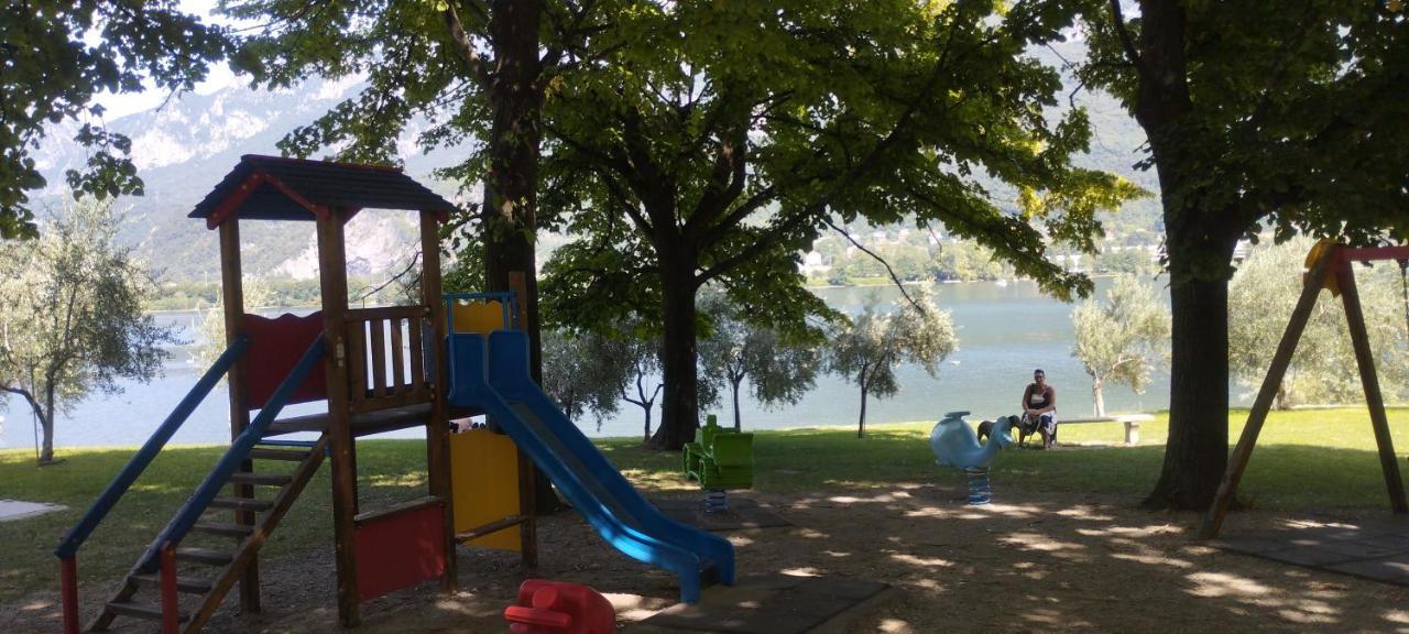 Vista Lago Lecco - Neiade Guest House Pescate Dış mekan fotoğraf